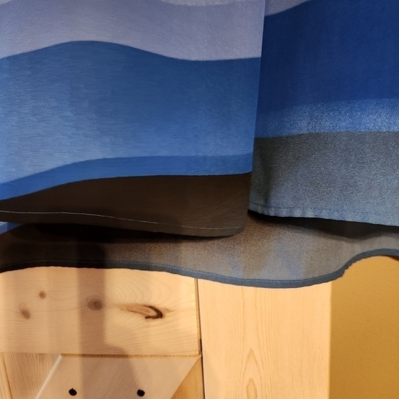 Vince Camuto sleeveless tunic - Picture 3 of 8